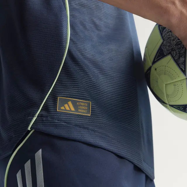 Jersey Real Madrid Away Player 25/26 - Azul
