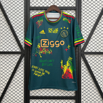 25∕26 Ajax Special Edition