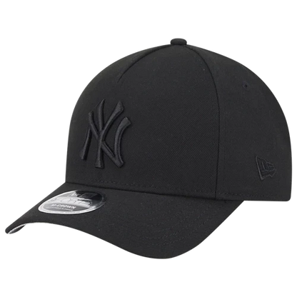 New Era New York Yankees 9FORTY Adjustable Hat Black on Black