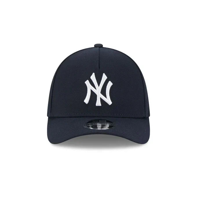 New Era New York Yankees Poly 39THIRTY M-Crown A-Frame Stretch Fit Hat
