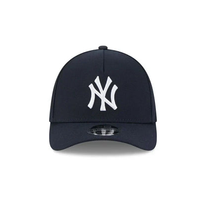 New Era New York Yankees Poly 39THIRTY M-Crown A-Frame Stretch Fit Hat
