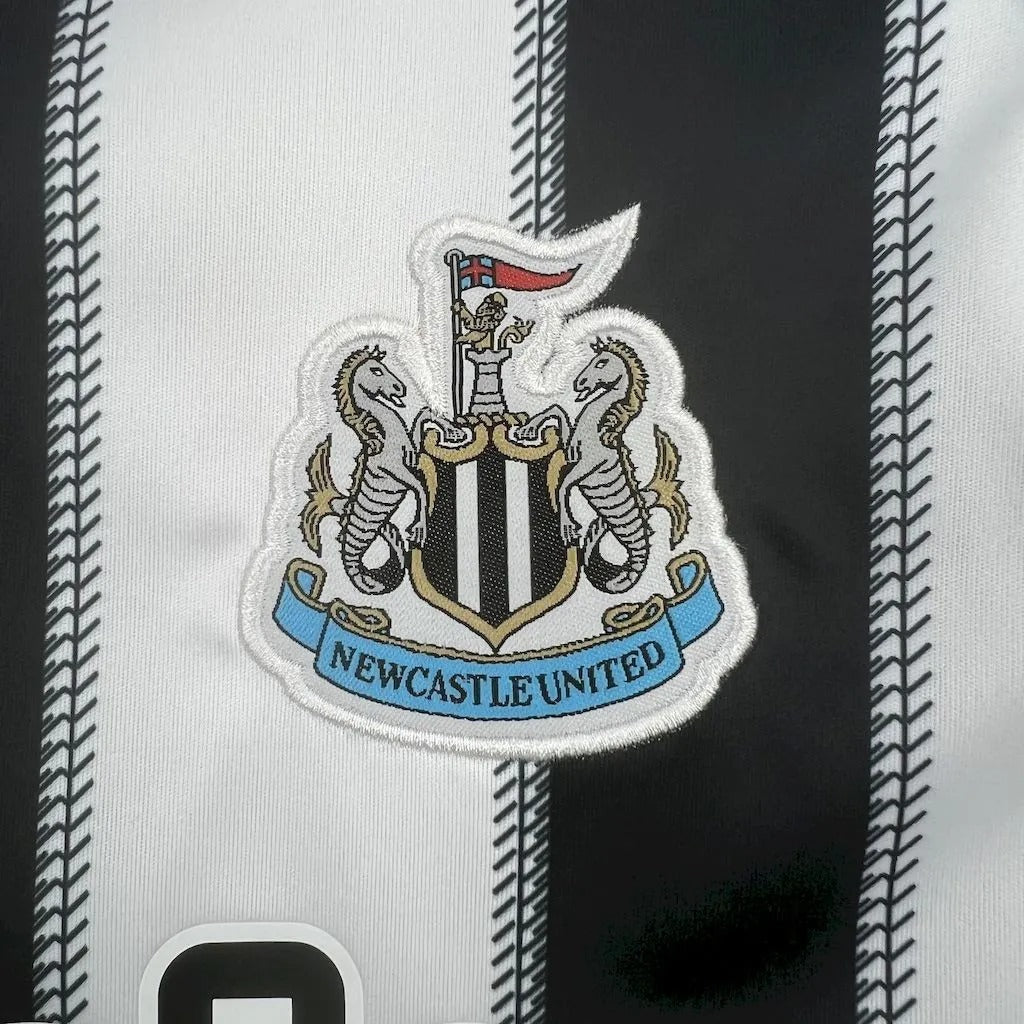 Kids Newcastle United Jersey 25/26 Home Football Kit Soccer Jersey