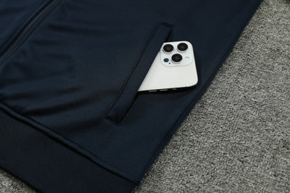 Conjunto De Viaje Real Madrid 24/25 Hombre