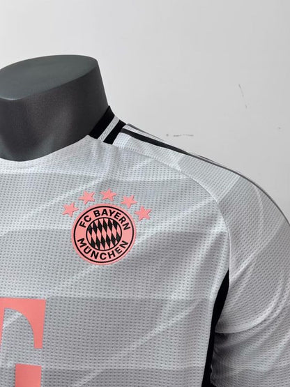 Bayern Munich Jugador Visitante Camiseta 2025