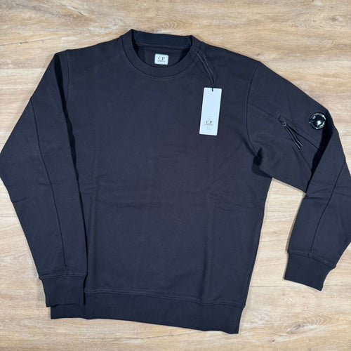 C.P. Company Diagonal Raised Fleece Crewneck Lens Sweatshirt in Black