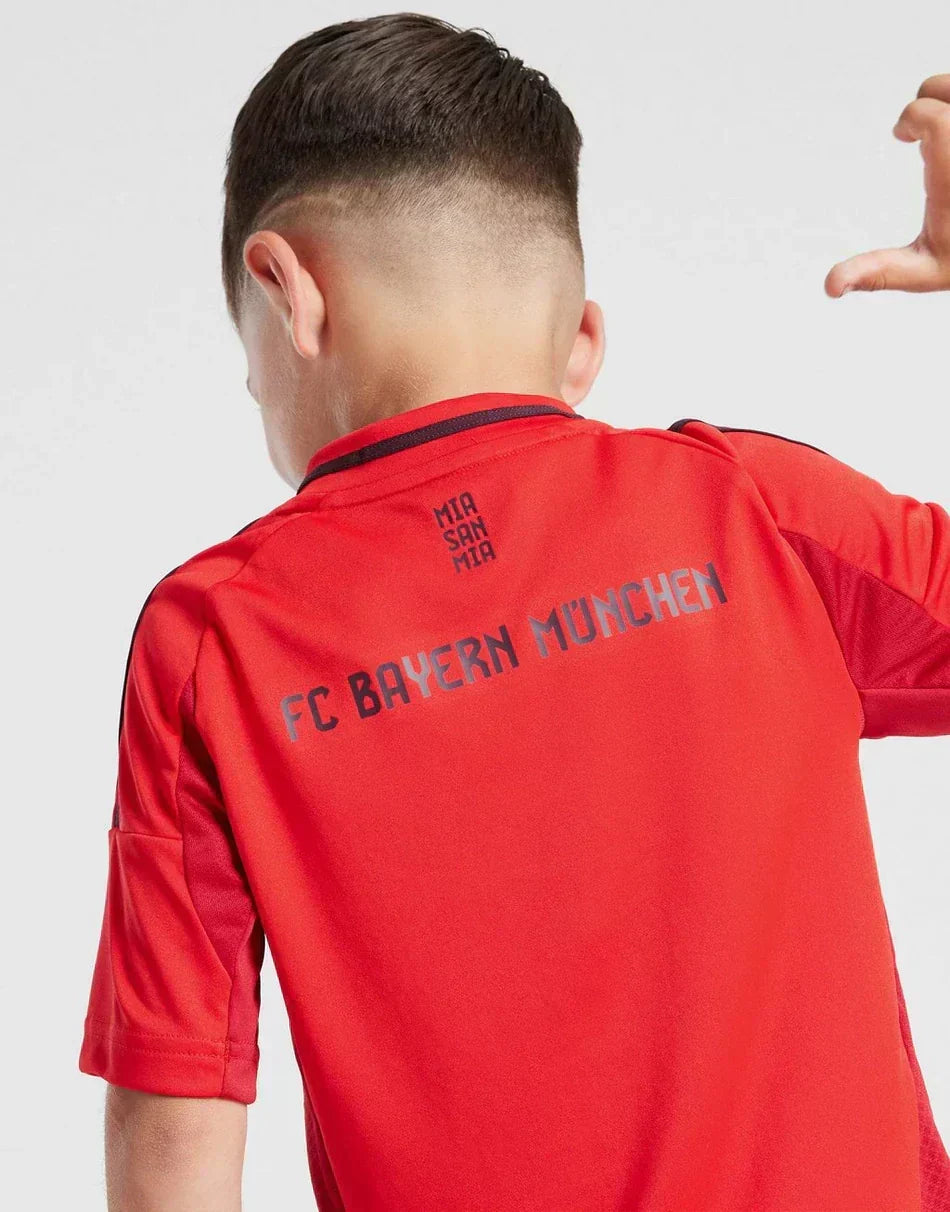 Kids Bayern Munich Titular Kit 2024/2025