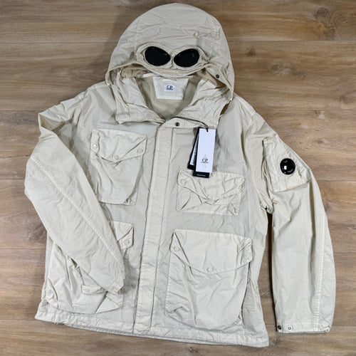 C.P. Company Flatt Nylon Goggle Lens Jacket in Frozen Dew