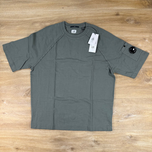 C.P. Company Light Fleece Short-Sleeve Lens Sweatshirt in Gunmetal - Grey