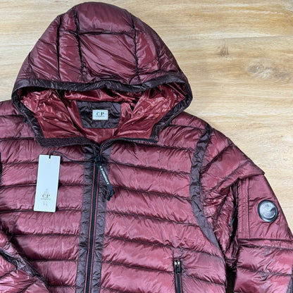 C.P. Company D.D. Shell Hooded Lens Down Jacket in Andorra - Red