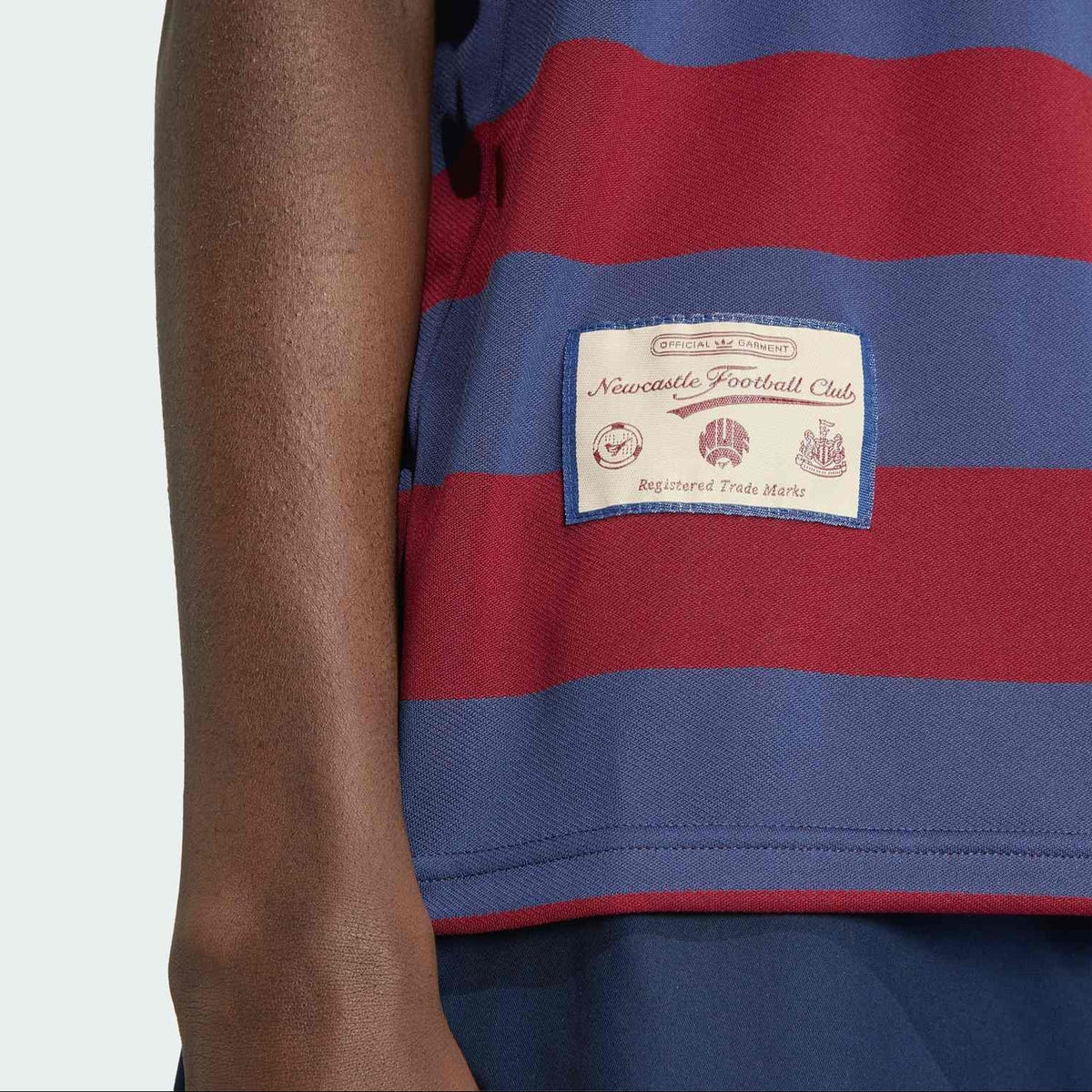 Newcastle 2025/1995 away kit remake