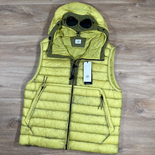 C.P. Company D.D. Shell Goggle Down Gilet in Green Sheen - Yellow