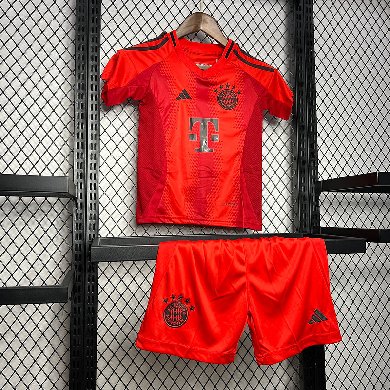 Kids Bayern Munich Titular Kit 2024/2025