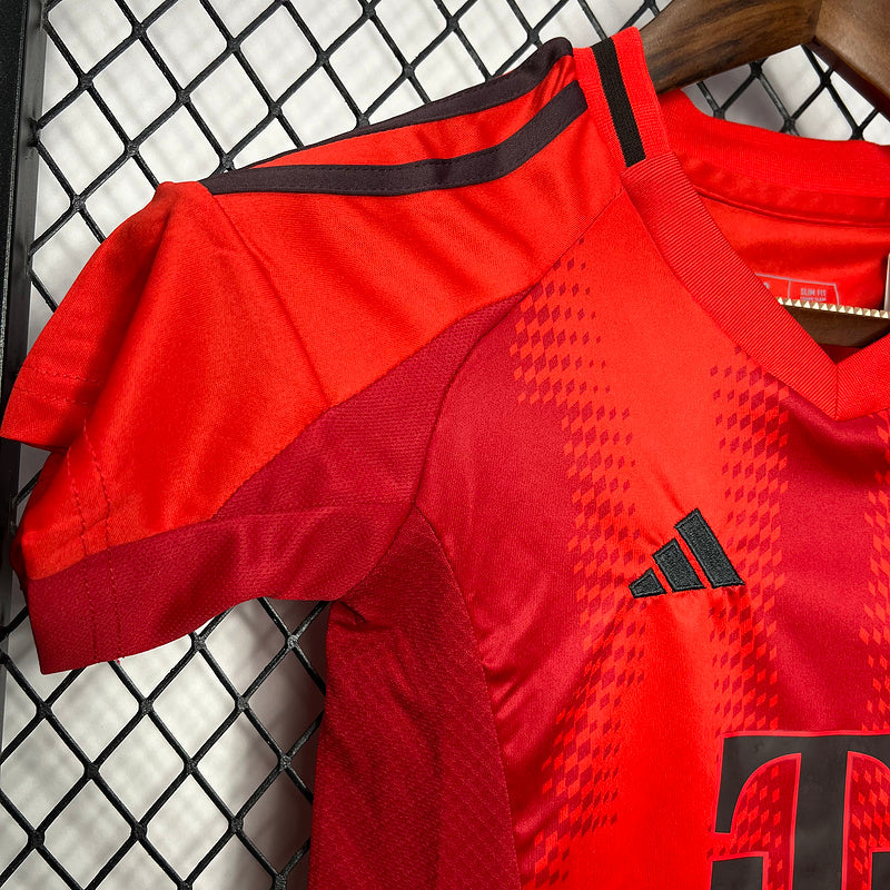 Kids Bayern Munich Titular Kit 2024/2025