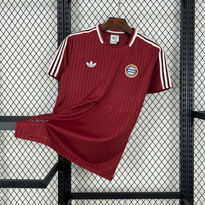 Bayern Munich Camiseta Terrace Icons 2025/26