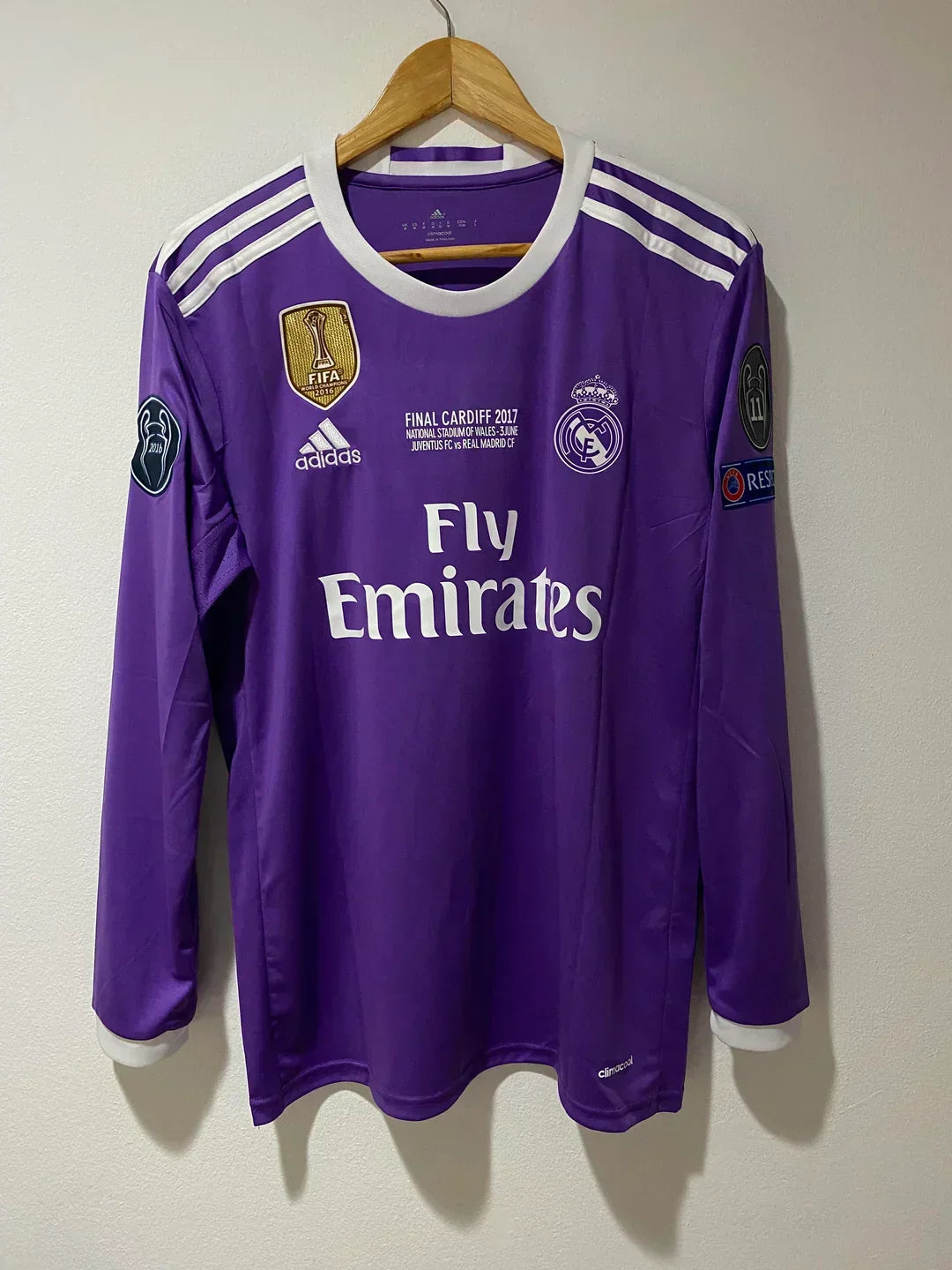 Jersey Cristiano Ronaldo Real Madrid 2017 Legend