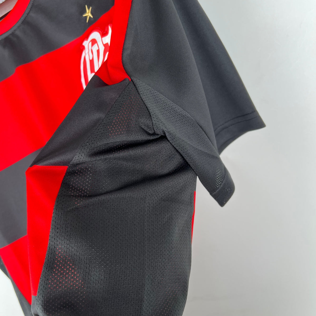 Jersey Flamengo Retrô 2002 Vermelha e Preta