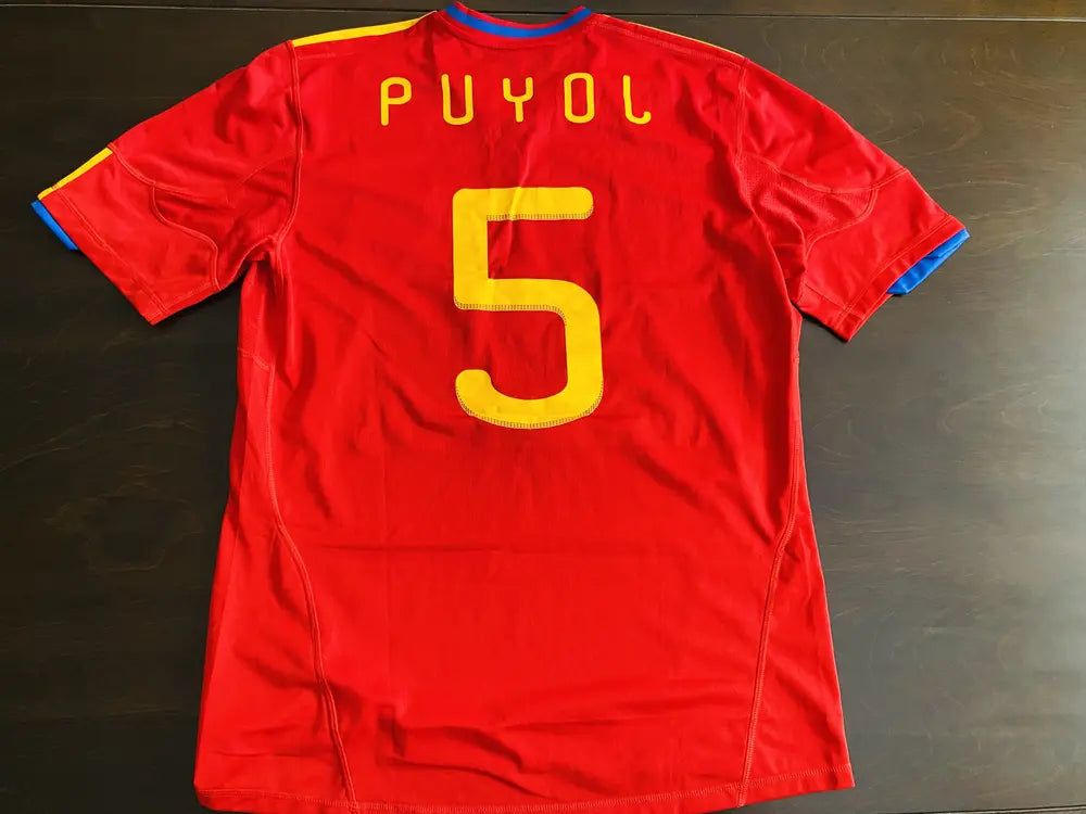 Jersey Puyol Spain 2010 Legend