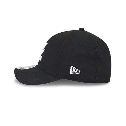 New Era Atlanta Braves Logo Essentials M-Crown A Frame 9FORTY Adjustable Hat-BLACK/WHITE