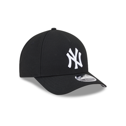 New Era New York Yankees 9FORTY Adjustable Hat- BLACK/WHITE